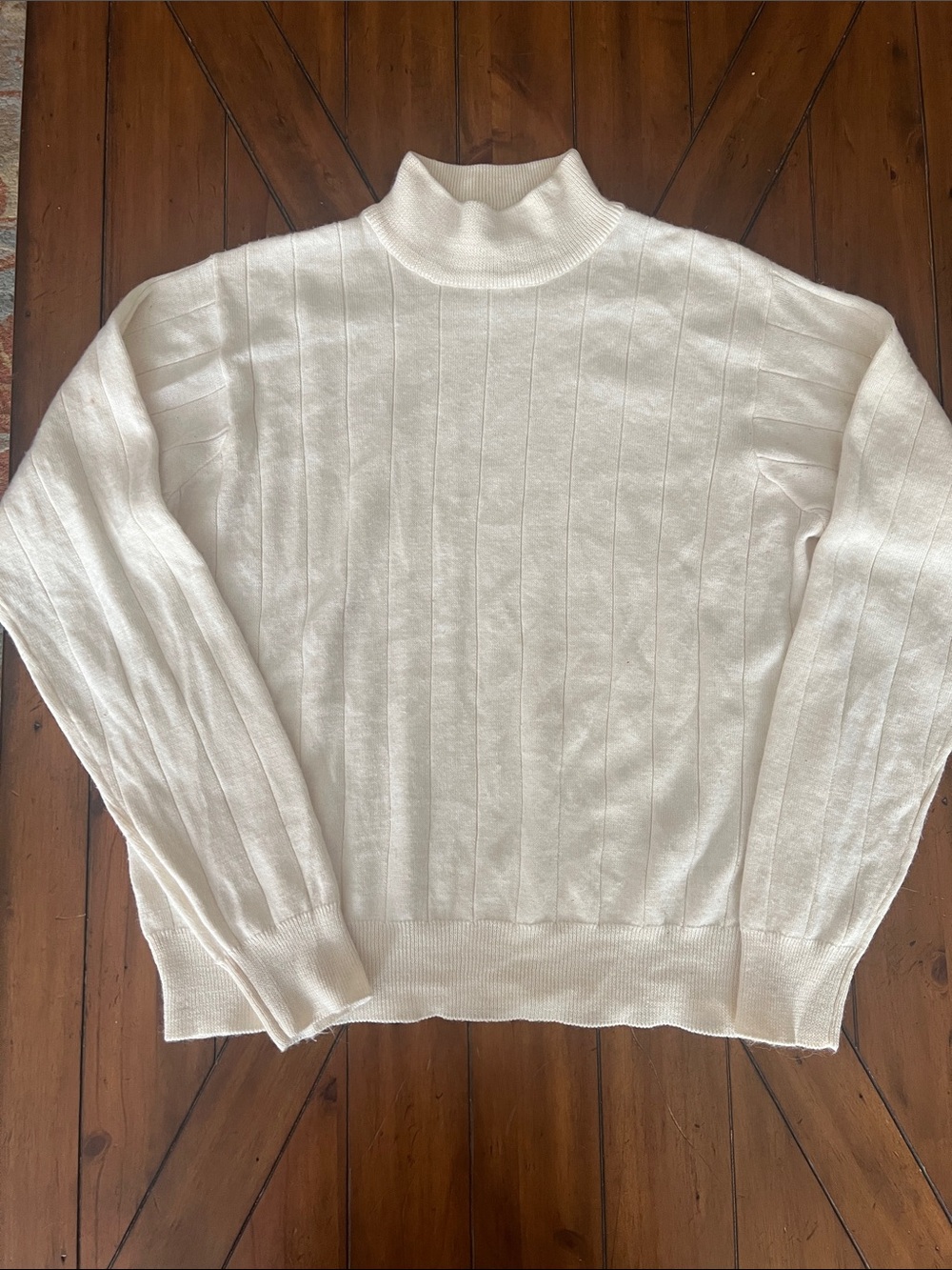 Jennifer Moore Women’s Classic Cream Mock Neck Ribbed Sweater, Size L